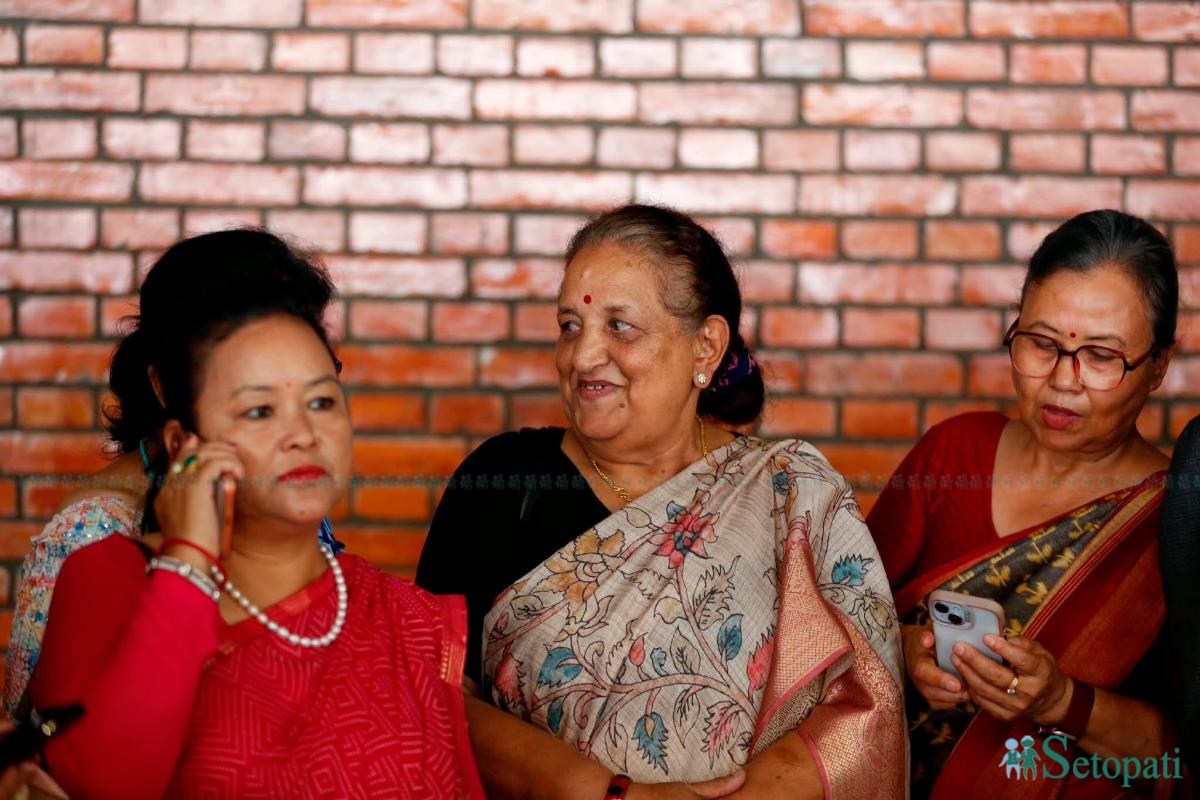 Leaders-Airport-Deuba-Welcome-08.jpeg