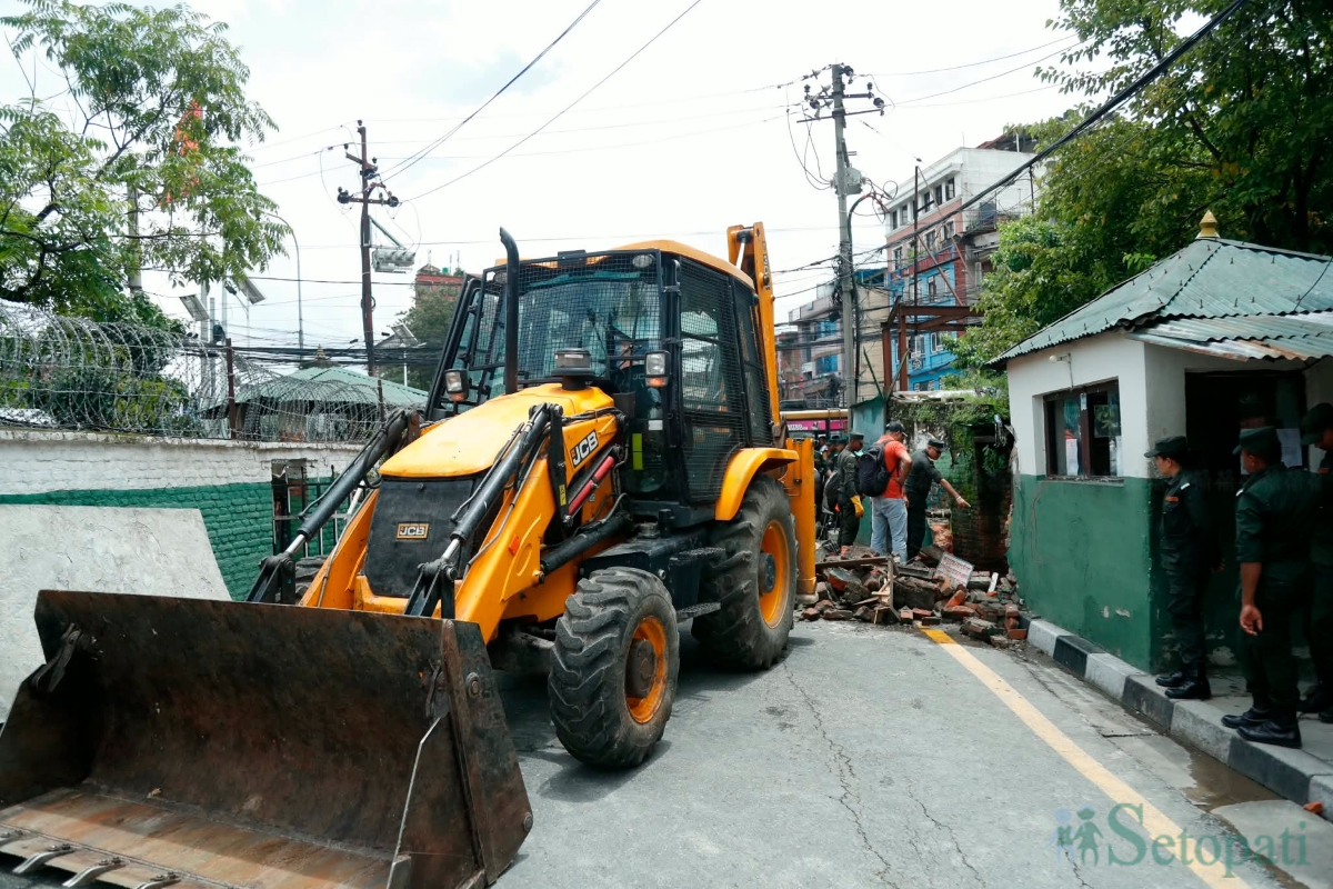 Maitighar-Drain-Cleaning-08.jpg