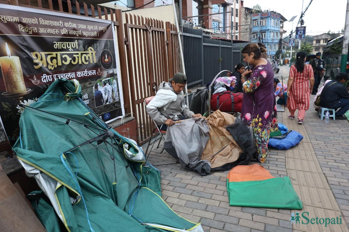 Maitighar-Tent-Removal-06.jpeg