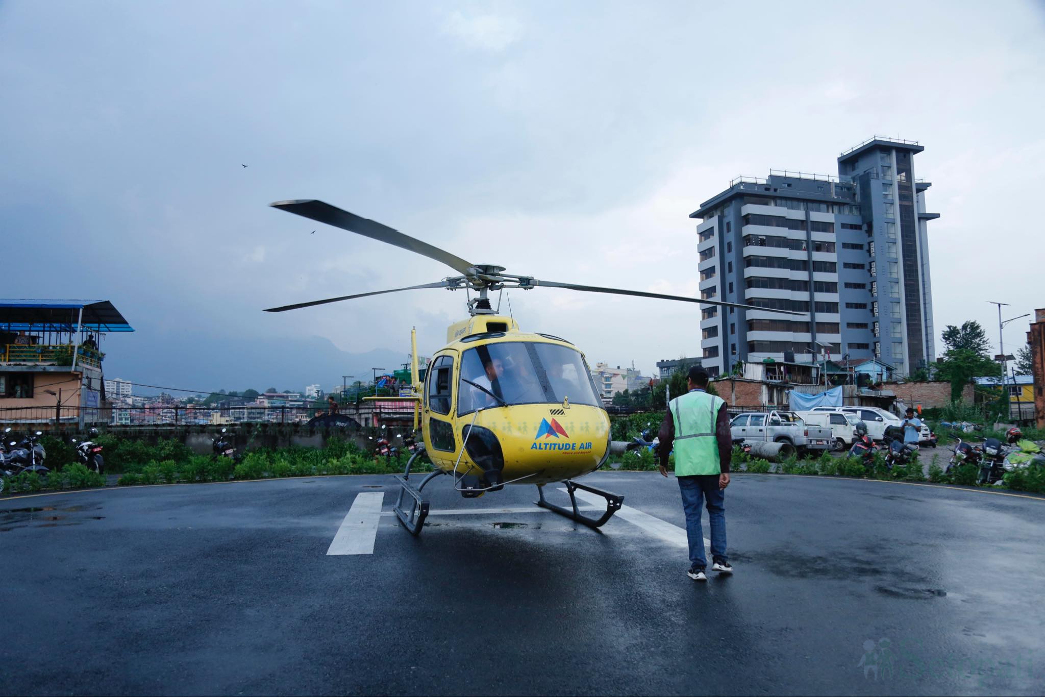 Manang-Air-Chopper-Crash-14.jpg