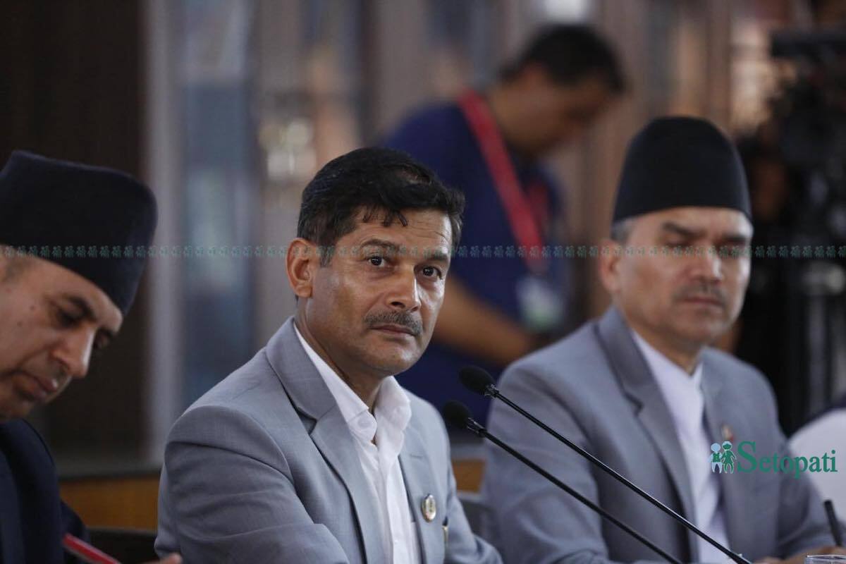 Manoj-Sharma-Hearing-11.jpg