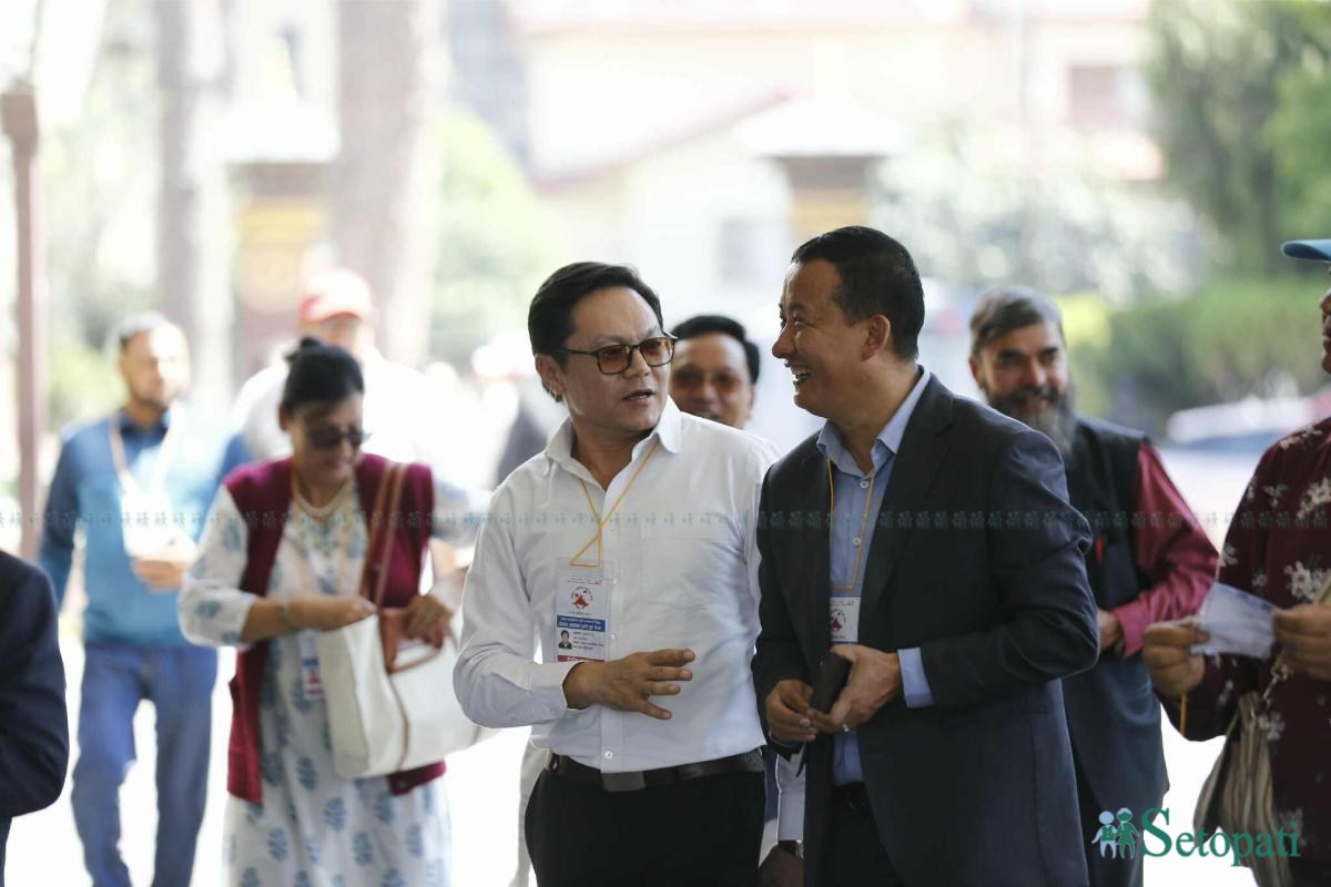 Maoist-CC-Meeting-01.jpeg