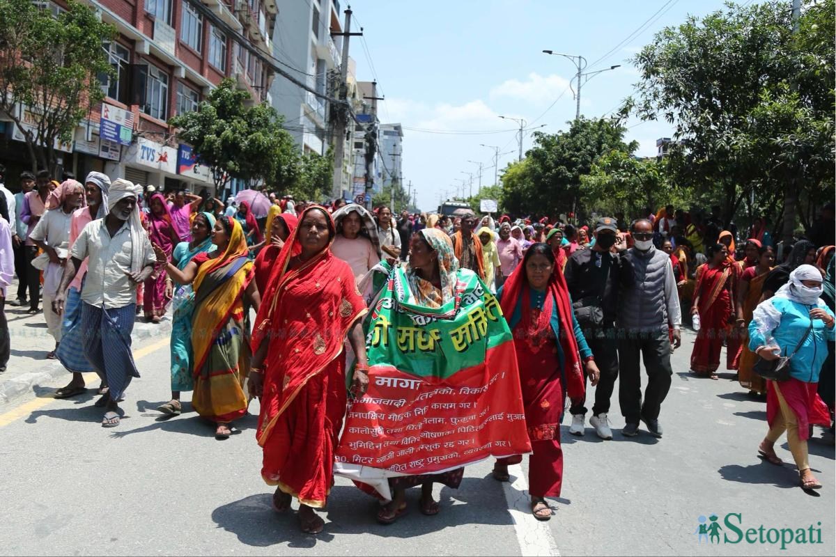 Microfinance-Victims-Protest-01.jpeg