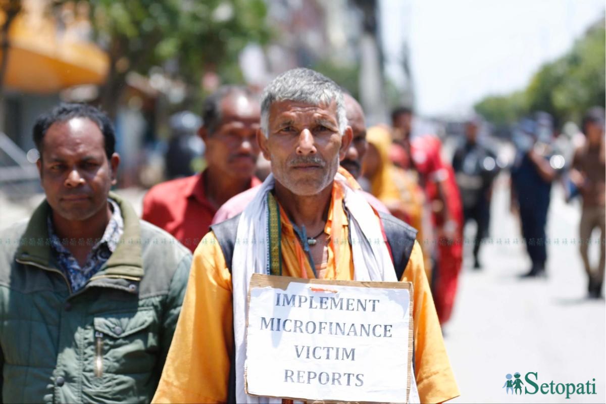 Microfinance-Victims-Protest-02.jpeg