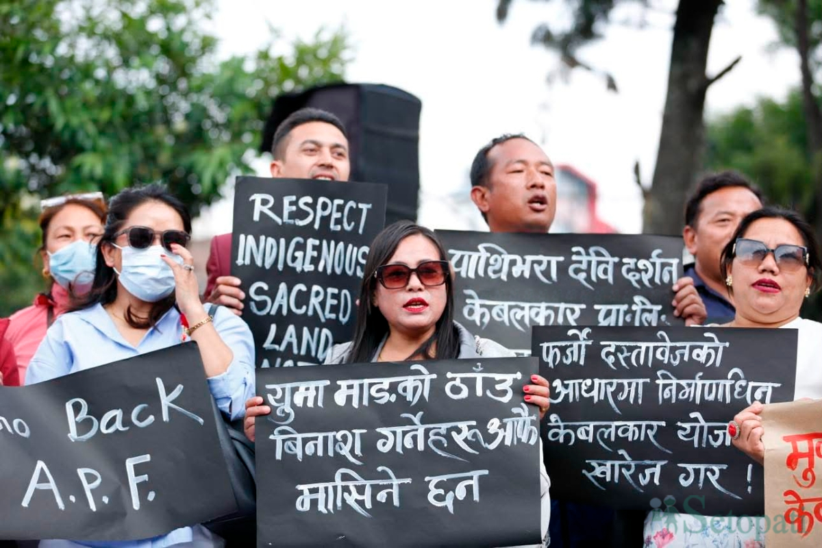 Mukkumlung-Protest-03.jpg