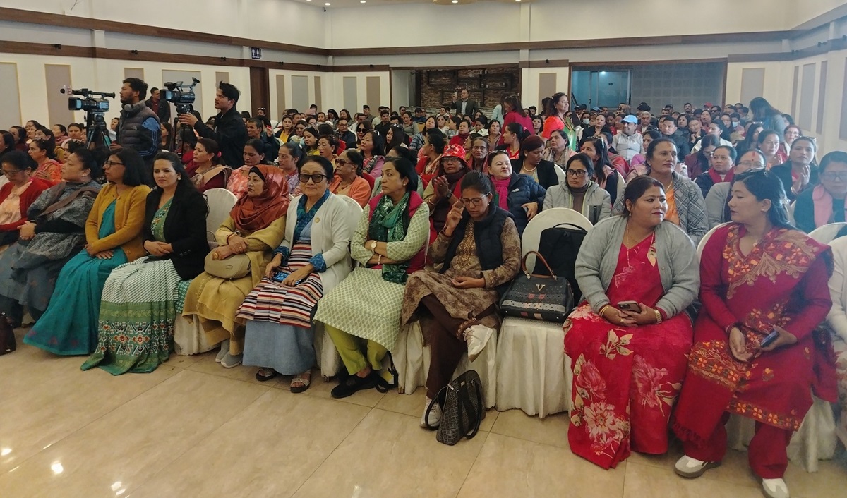NC-Women-Gathering-02.jpg