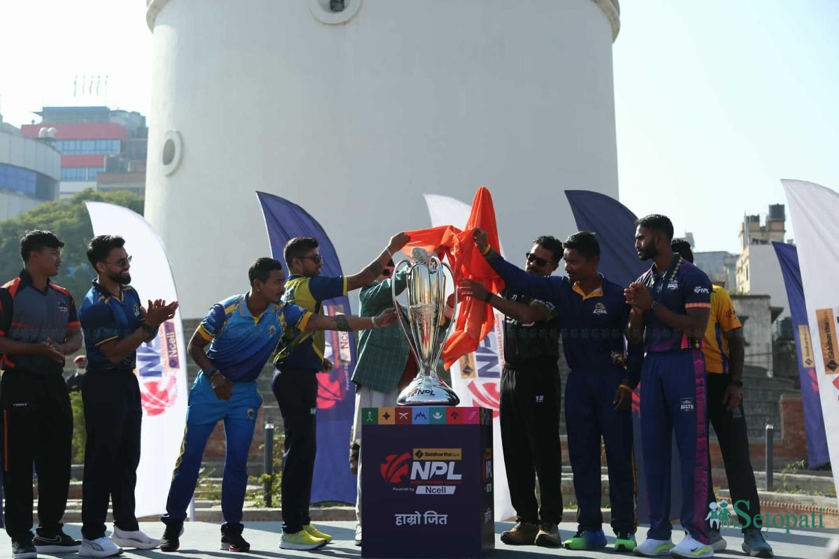 NPL-Trophy-Unveiling-09.jpeg