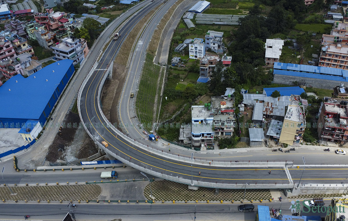 Nagdhunga-Tunnel-14.jpg