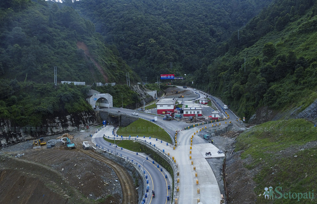 Nagdhunga-Tunnel-18.jpg