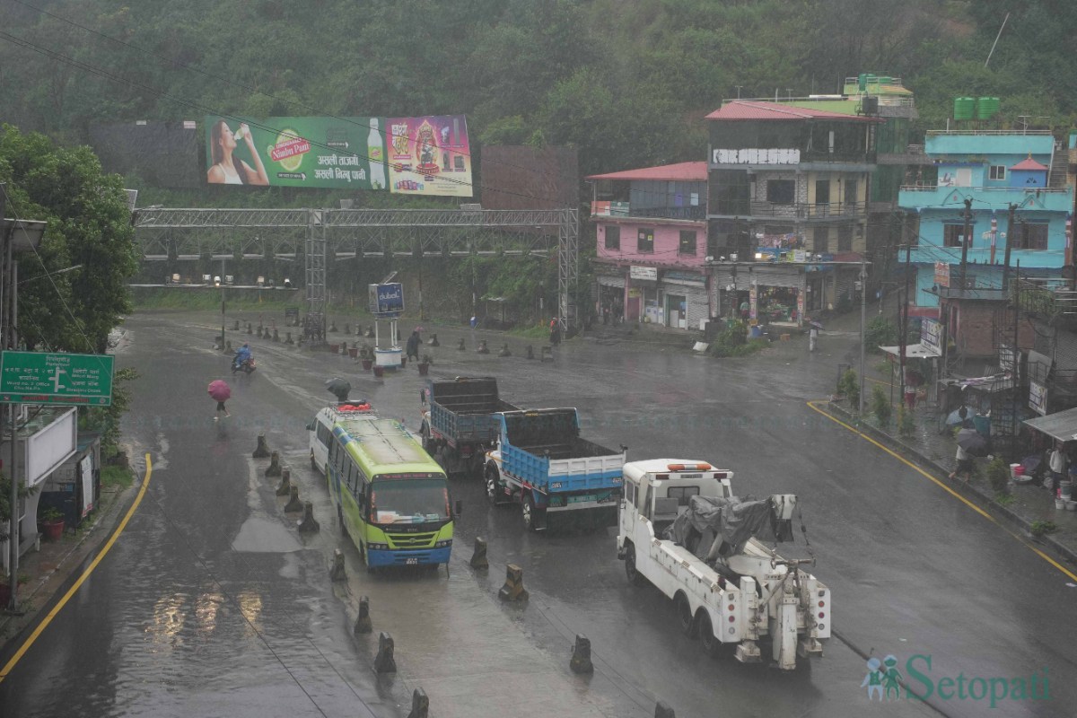 Nagdhunga-Vehicles-02.jpeg