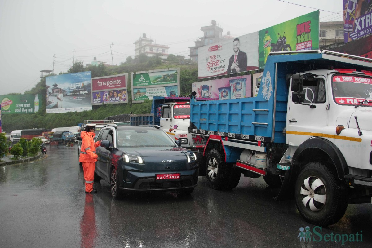 Nagdhunga-Vehicles-07.jpeg