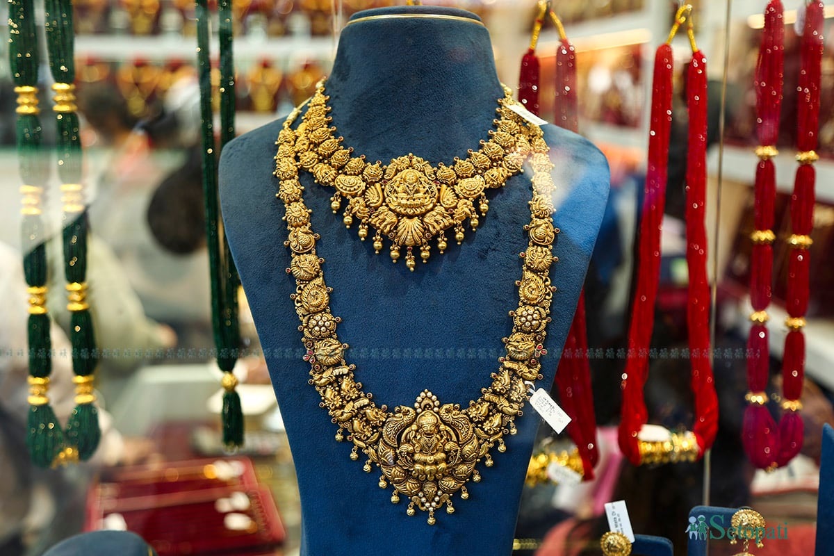 New-Road-Gold-Buyers-08.jpg