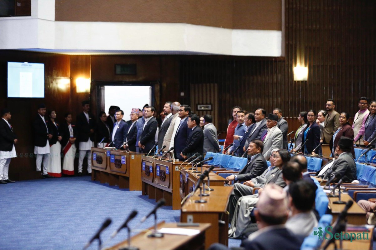 Opposition-Protest-Parliament-14.jpeg