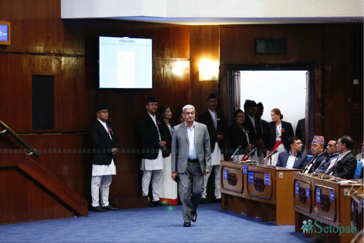 Opposition-Protest-Parliament-23.jpeg