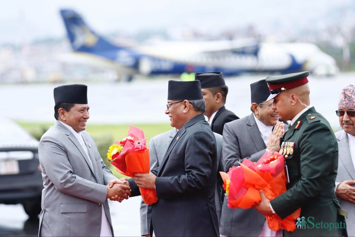 PM-Dahal-Returns-From-Italy-11.jpeg