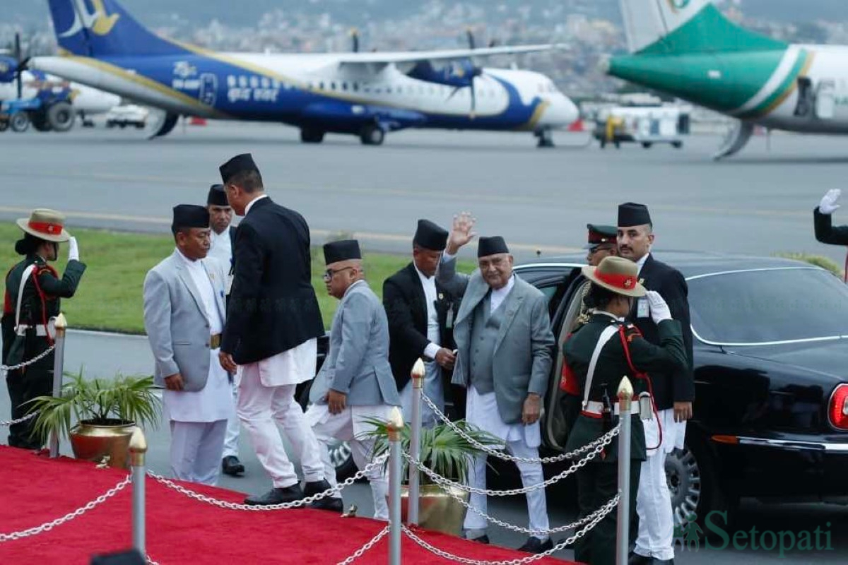 PM-Oli-Return-Spain-01.jpg