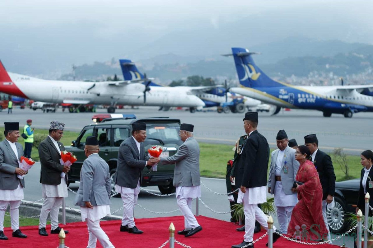 PM-Oli-Return-Spain-03.jpg