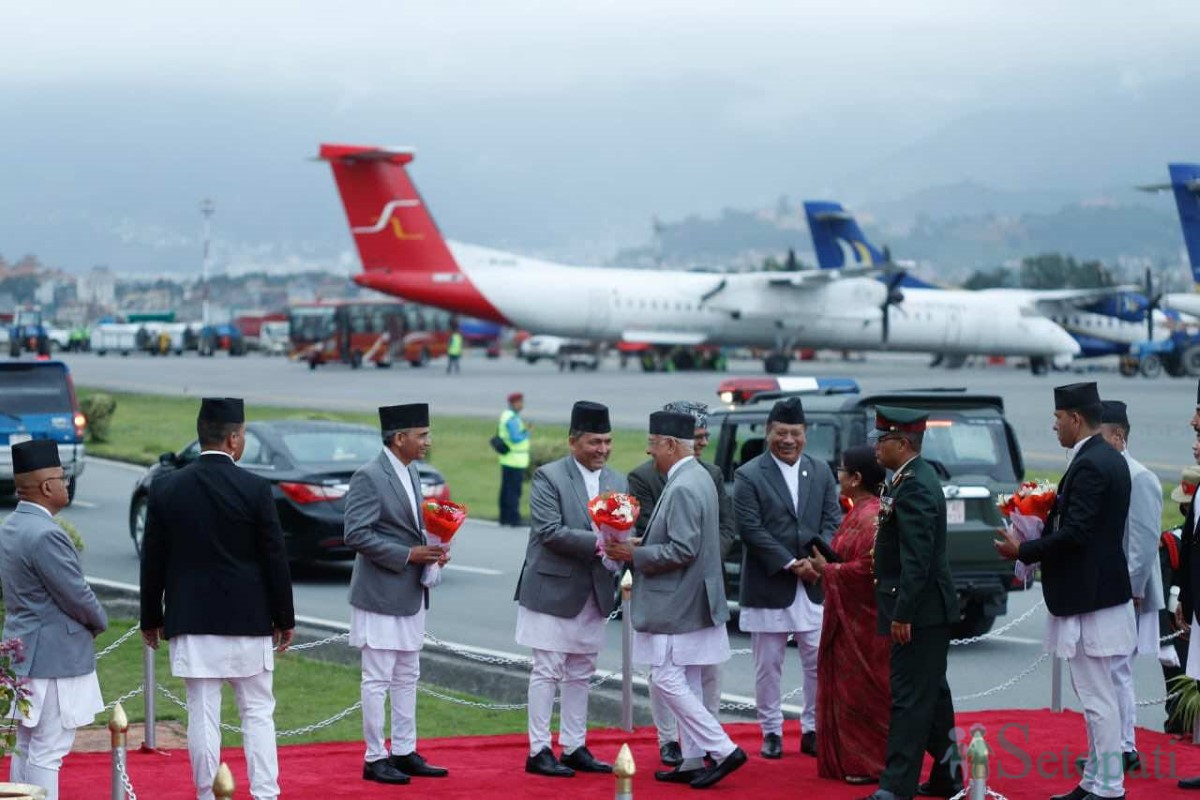 PM-Oli-Return-Spain-10.jpg