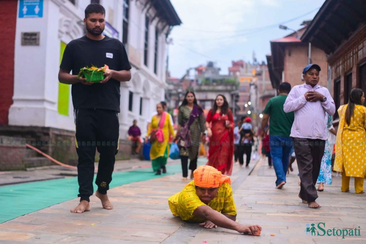 Pashupati-Shrawan-First-05.jpeg
