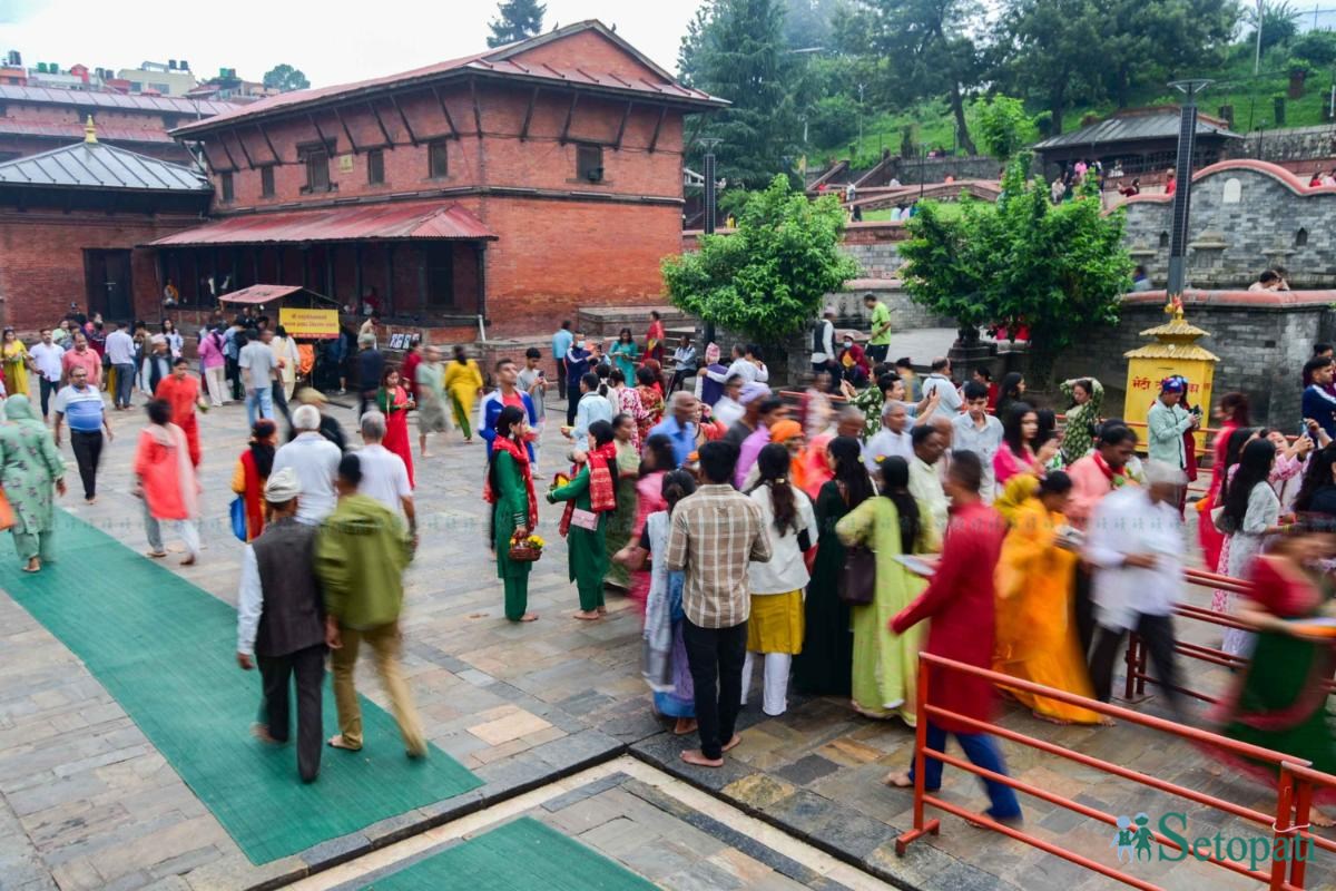Pashupati-Shrawan-First-23.jpeg