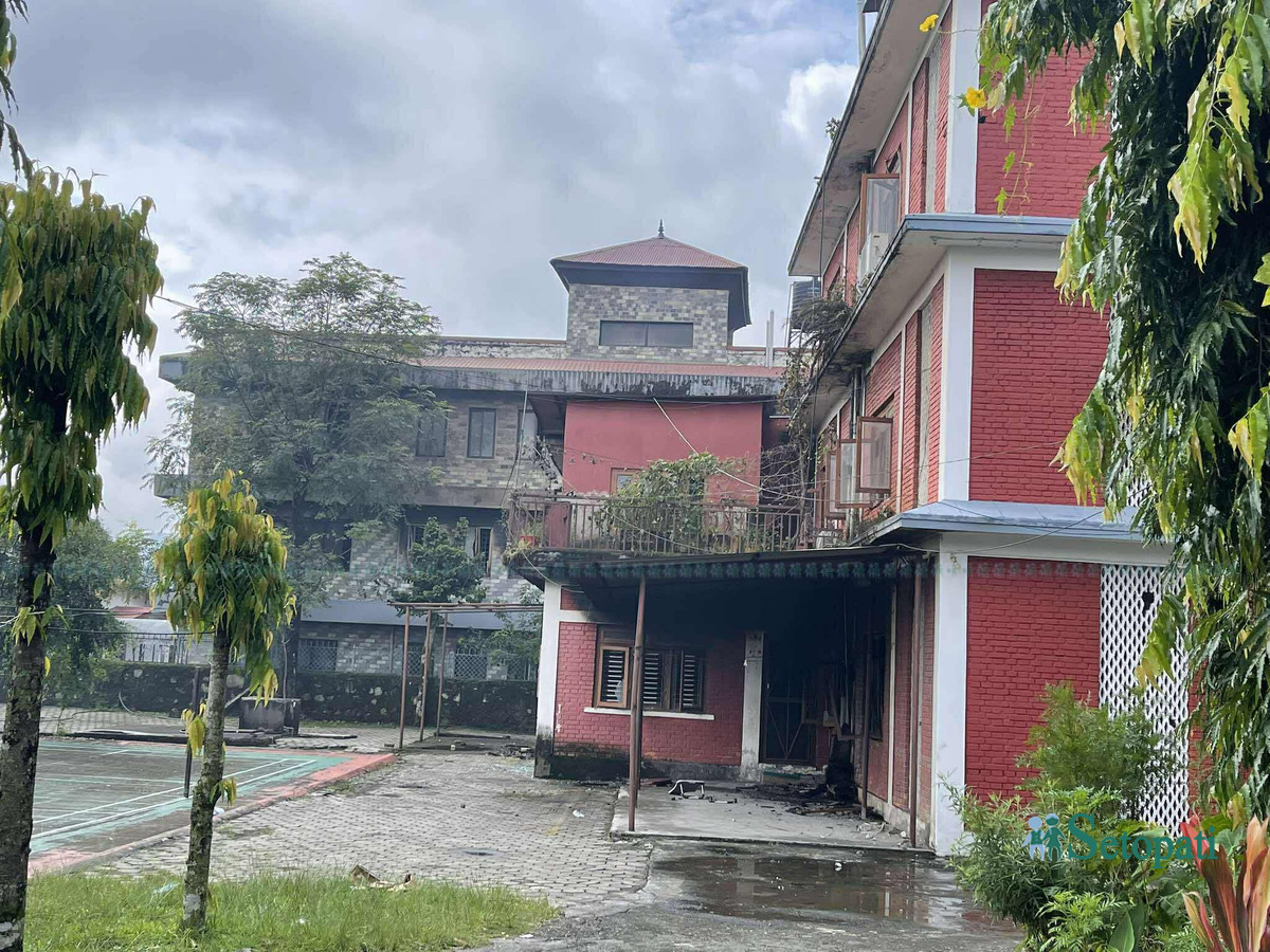 Pokhara-Govt-Offices-Arson-01.jpg
