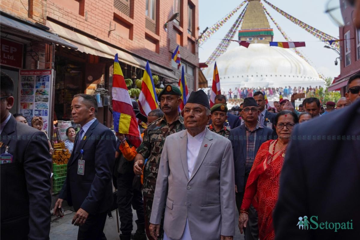 President-Visits-Bauddha-02.jpeg