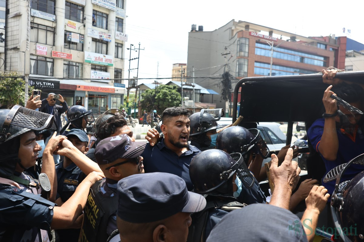 Protest-for-Rebika-06.jpg