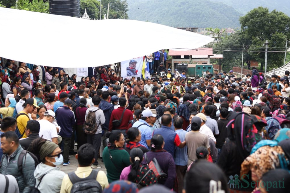 Pur-Bahadur-Gurung-Last-Rites-09.jpg