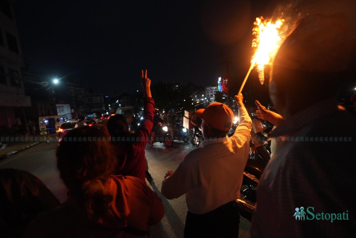 RPP-Nepal-Burn-Effigies-03.jpeg