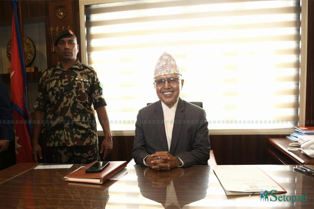 Rameshore-Khanal-Assumes-Office-)7.jpeg