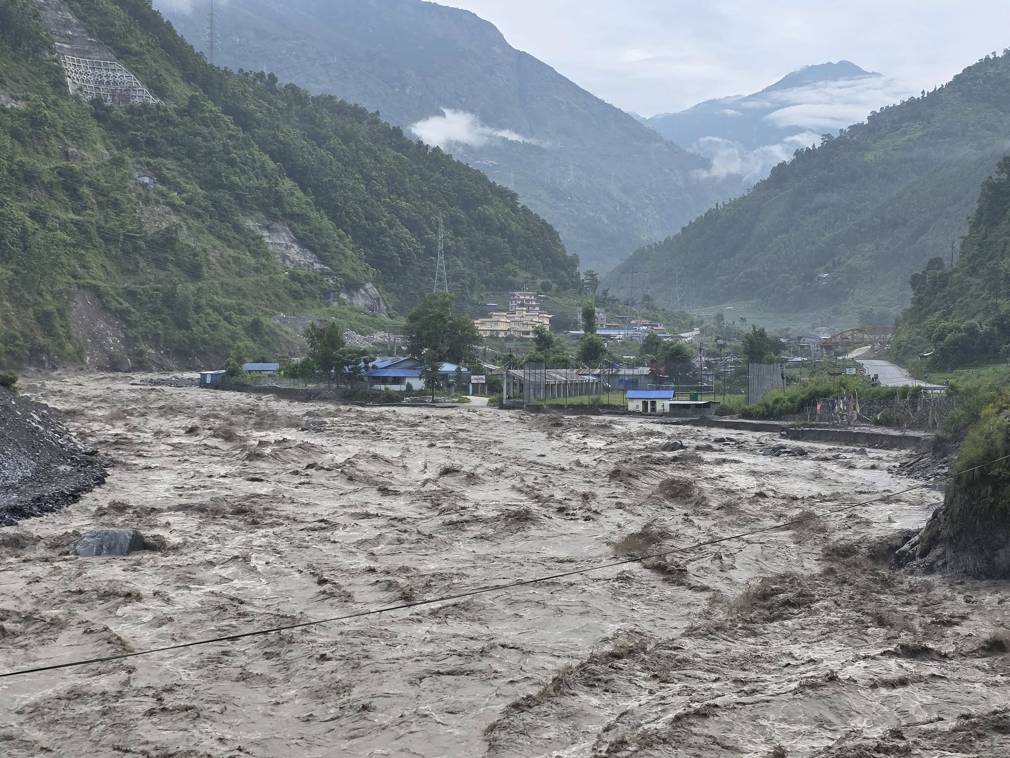 Rasuwa-Flood-03.jpg