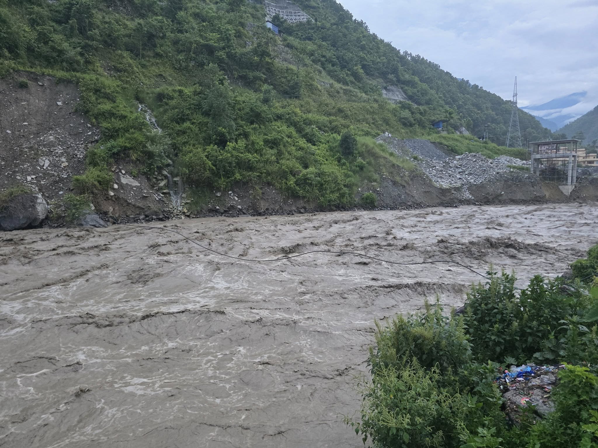 Rasuwa-Flood-06.jpg