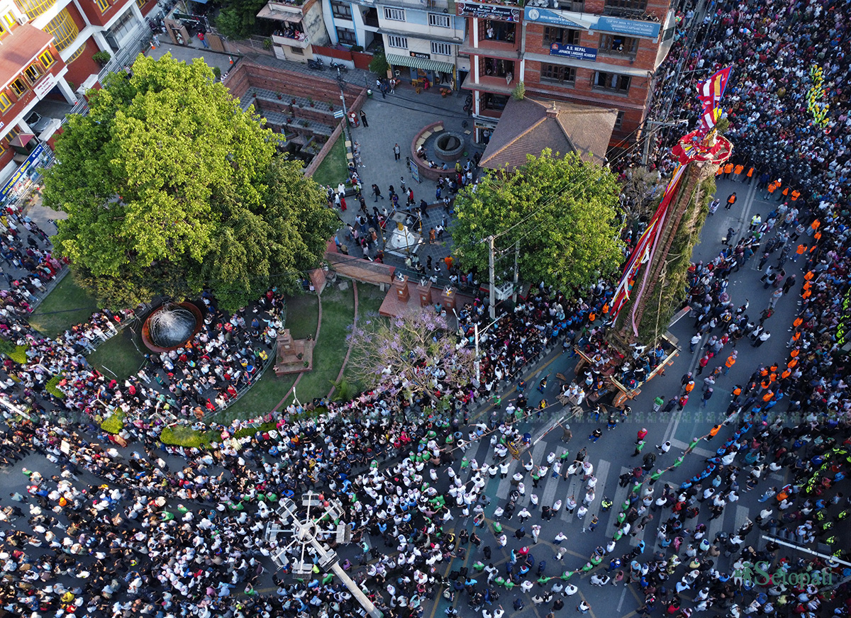 Rato-Machchhindranath-Jatra-Begins-05.jpg