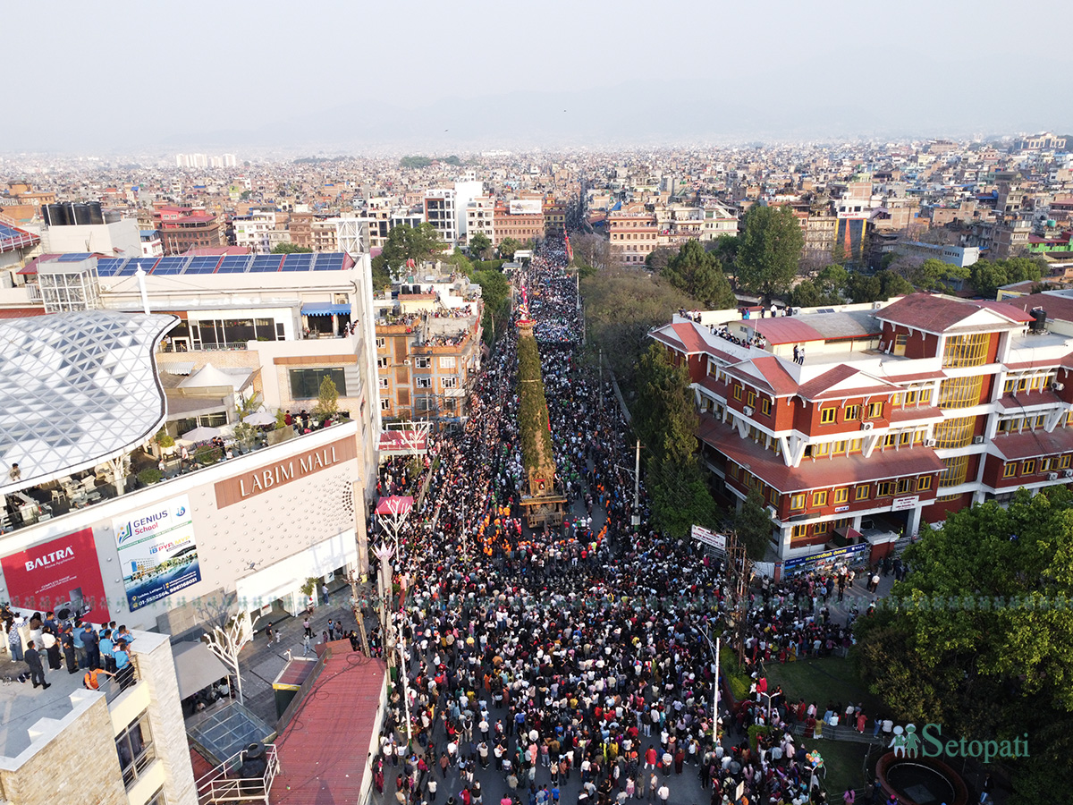 Rato-Machchhindranath-Jatra-Begins-09.jpg