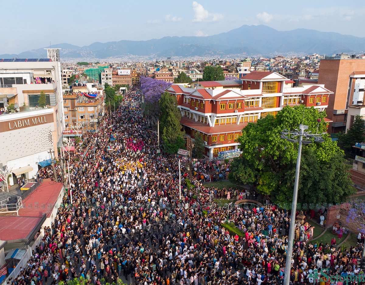 Rato-Machchhindranath-Jatra-02.jpg