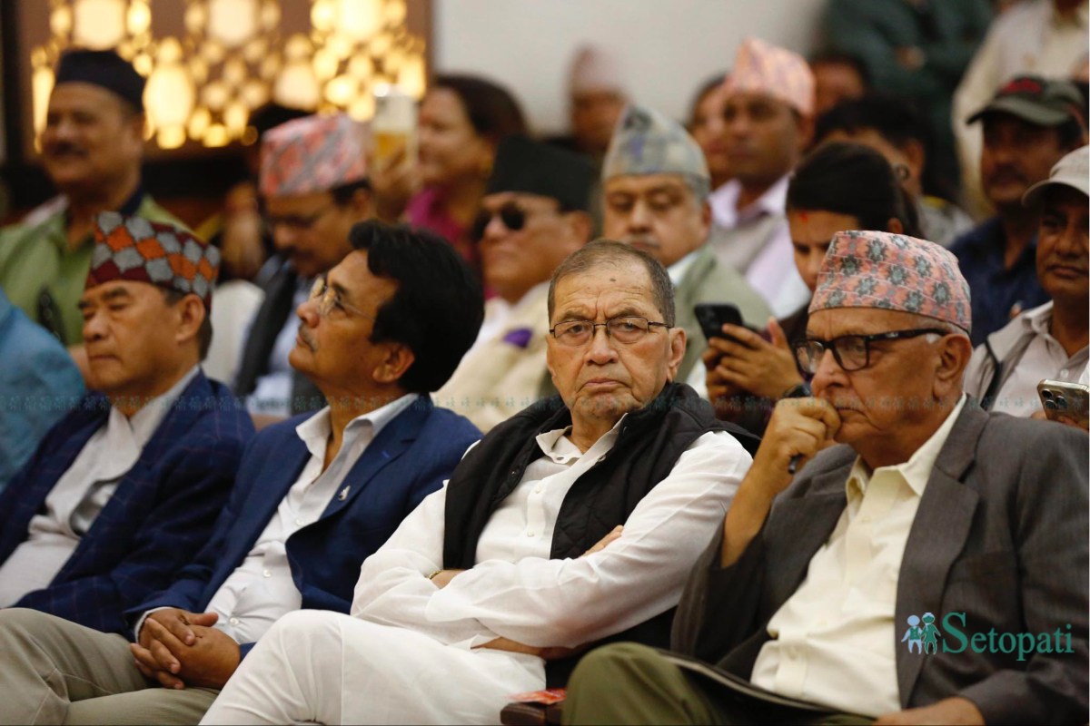 Royalists-Press-Conference-08.jpeg