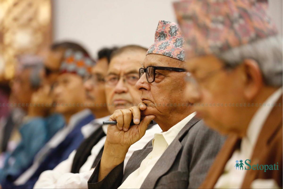 Royalists-Press-Conference-09.jpeg