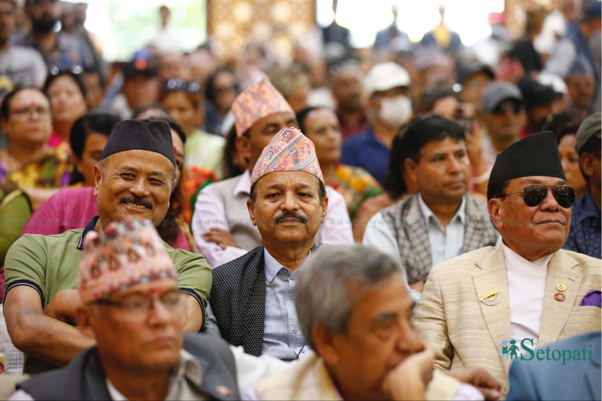 Royalists-Press-Conference-24.jpeg