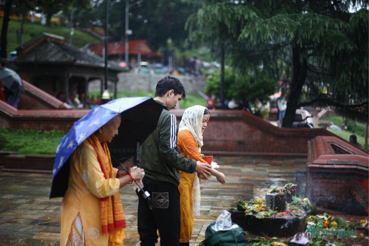 Shrawan-Monday-Pashupati-10.jpeg