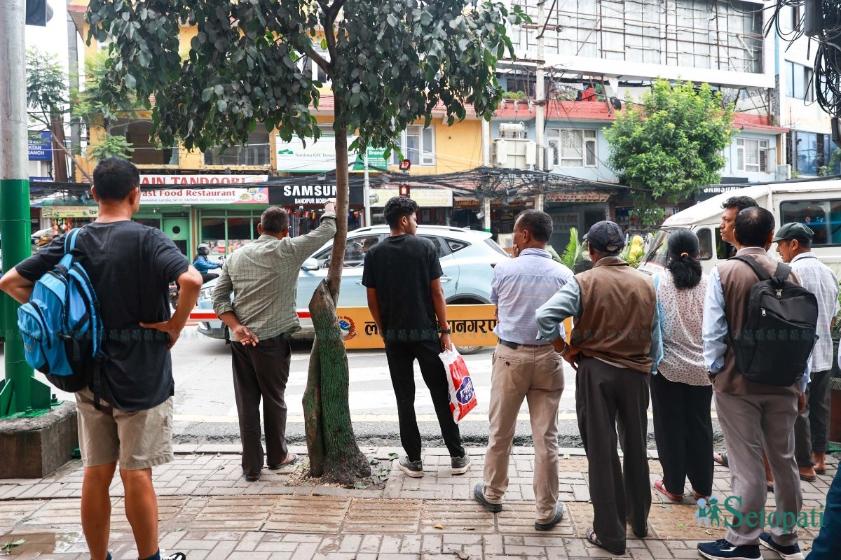 Smart-Safety-Barriers-Jawalakhel-01.jpeg