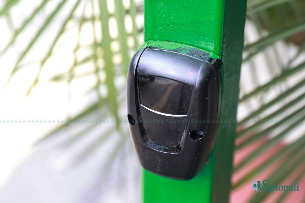 Smart-Safety-Barriers-Jawalakhel-06.jpeg