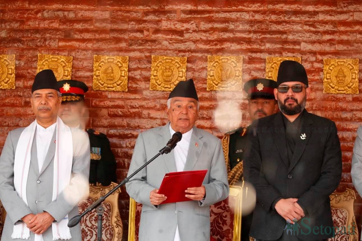 Sudan-Gurung-Mahabir-Pun-Oath-03.jpg
