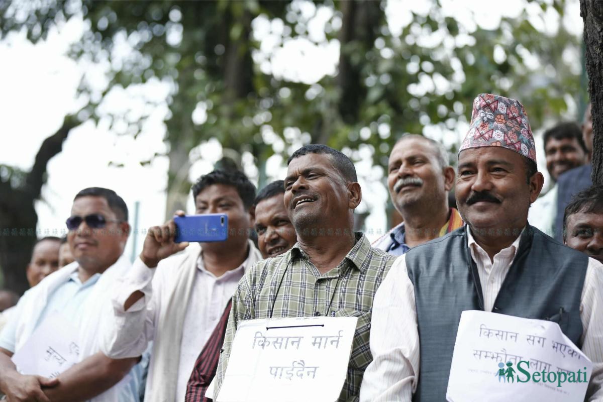 Sugarcane-Farmers-Protest-10.jpeg