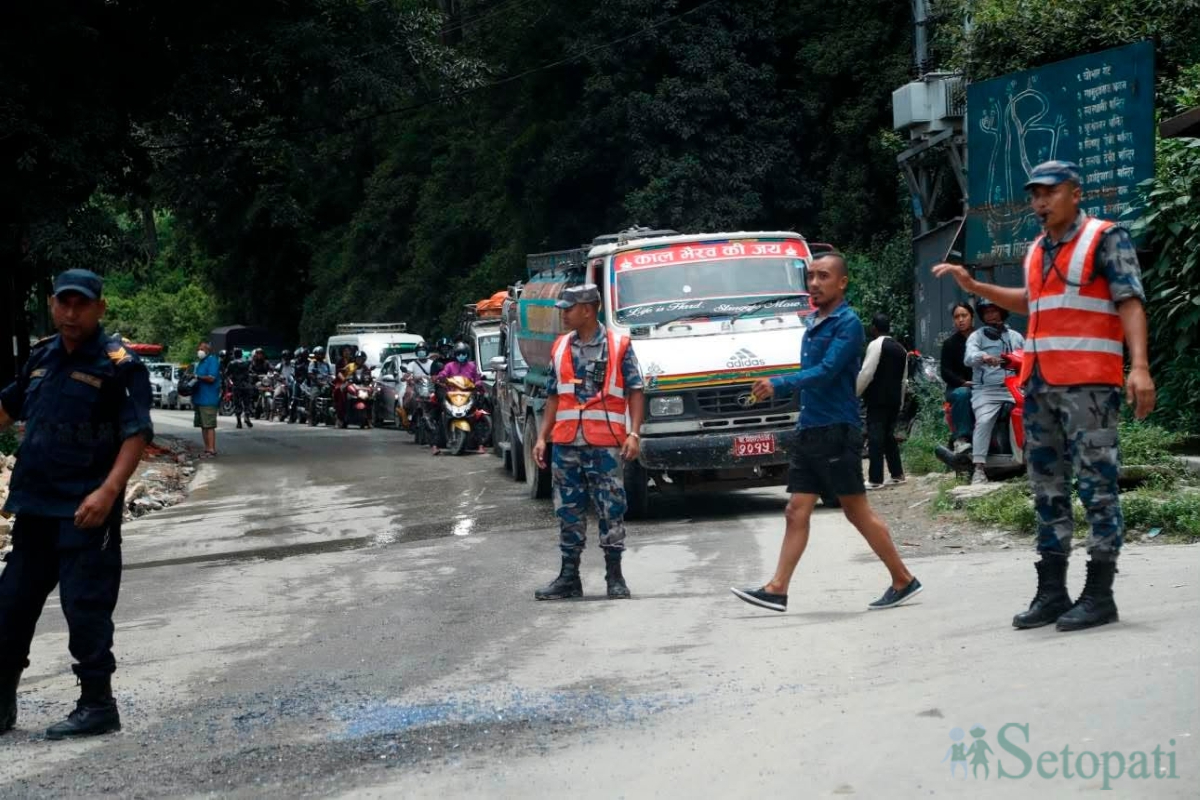 Tanker-Bus-Collision-08.jpg
