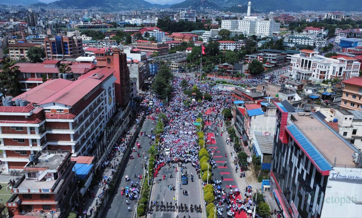 Teachers-Protest-Day-Two-24.jpg