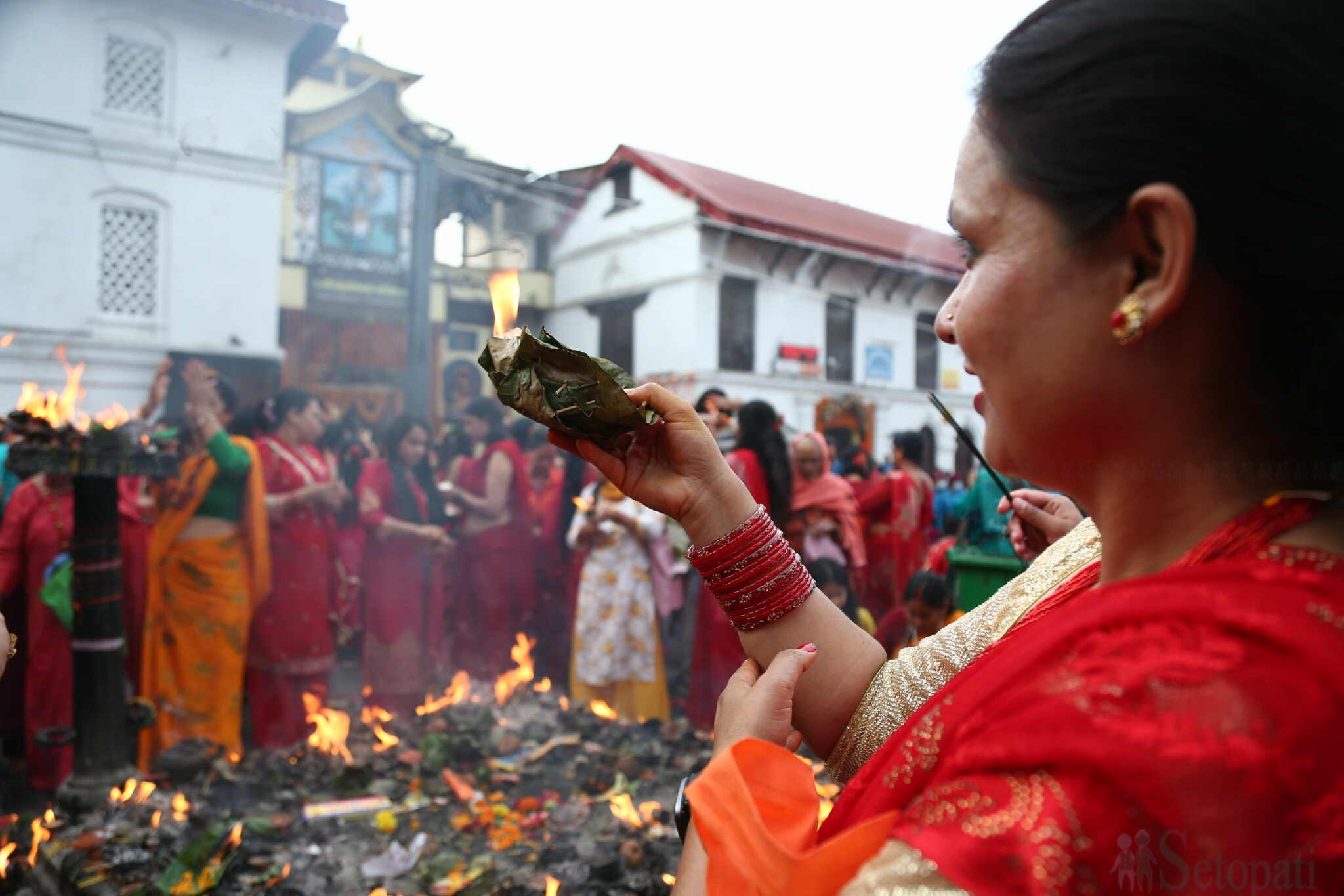 Teej-Pashupati-02.jpeg