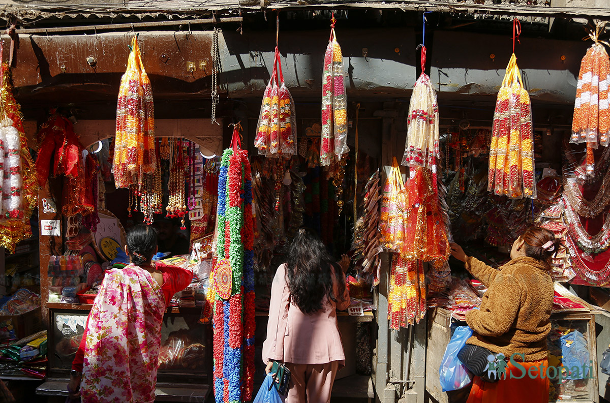 Tihar-Shopping-11.jpg