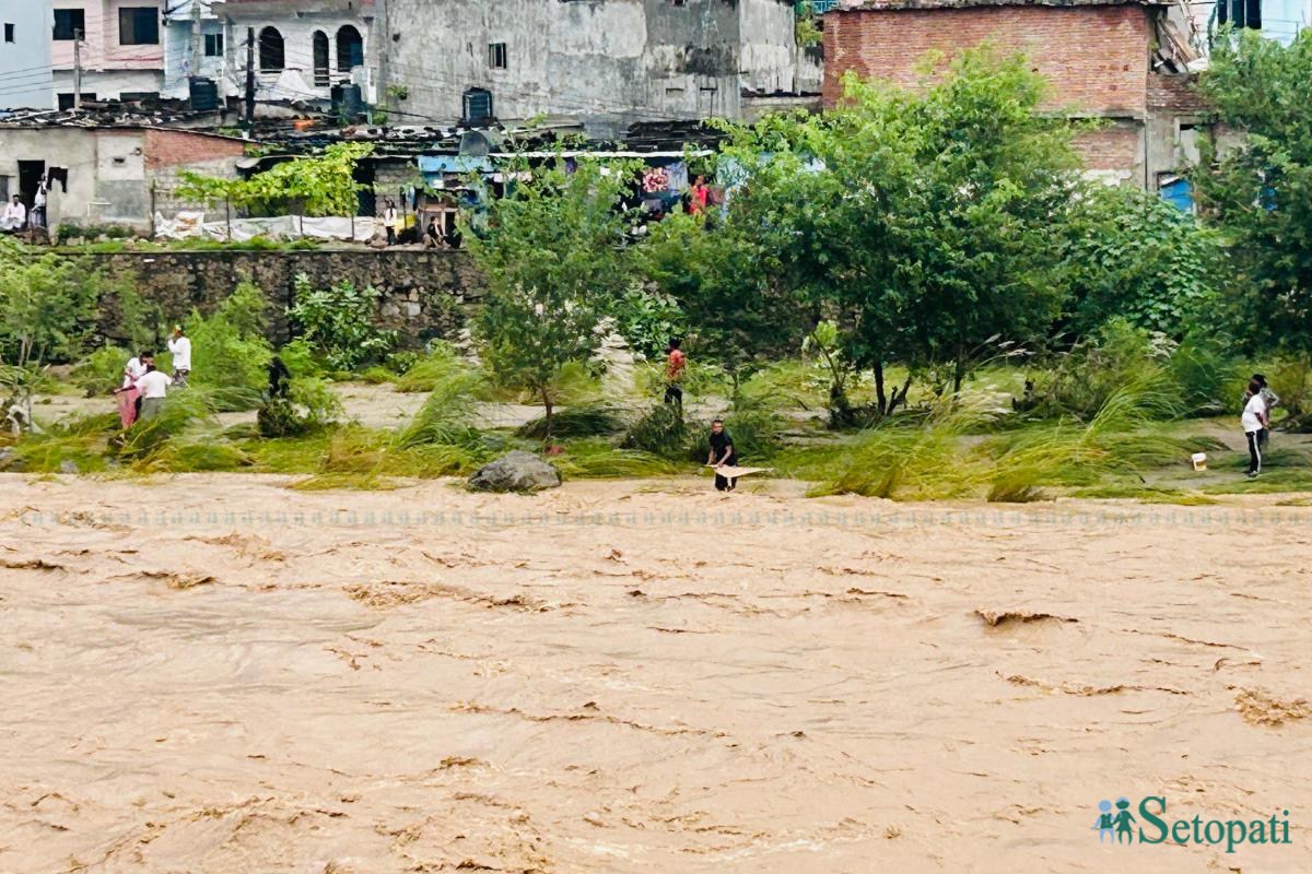 Tinau-Flood-02.jpeg