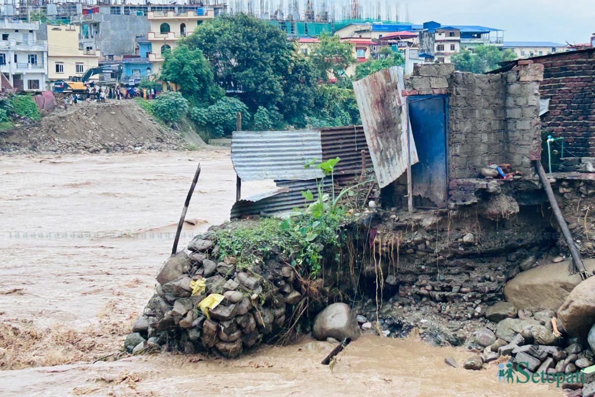 Tinau-Flood-07.jpeg