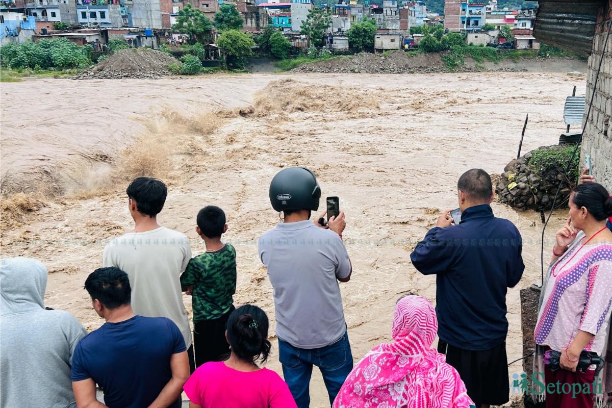 Tinau-Flood-08.jpeg